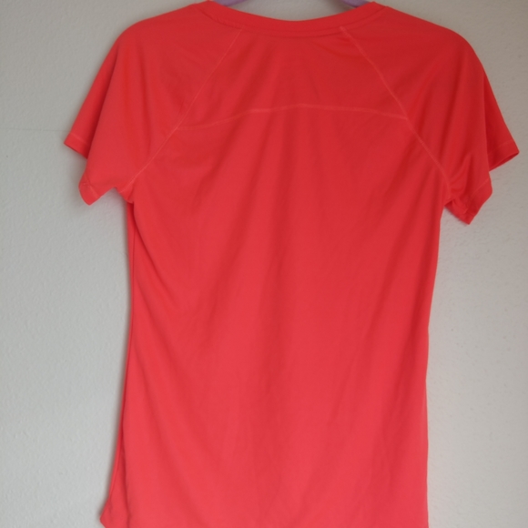 Last Chance‼️Dryfit running tee in florescent orange - Picture 3 of 4